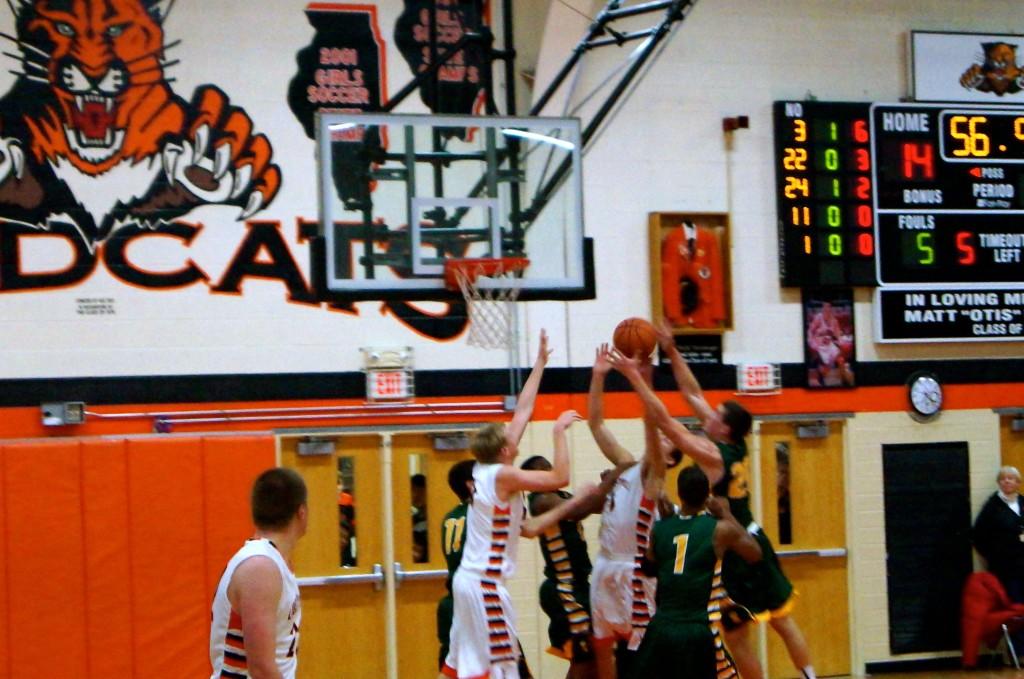 Libertyville+Wildcats+Boys+Basketball+vs.+Stevenson+Patriots