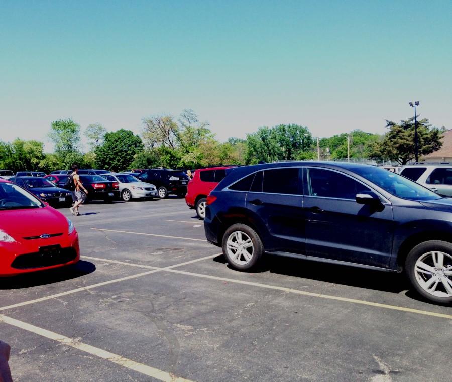 Seniors are allowed to parking in the main lot if they have a parking pass displayed on their windshield.