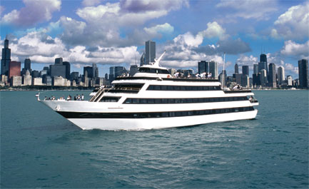 Prom 2015 will take place on this boat called the Spirit of Chicago. The boat will go up the skyline of Chicago and dock at Navy Pier. 