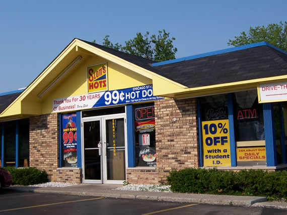Slotts Hots has closed after 35 years of business in Libertyville.