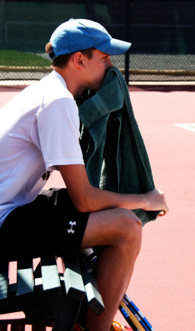 VanDixhorn gets ready for an upcoming match on the hard court.