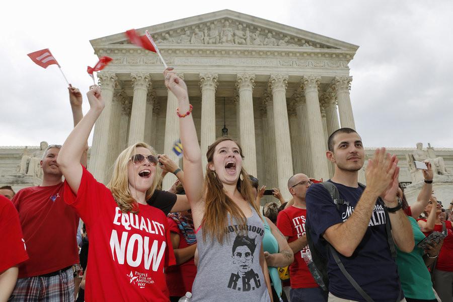 The+Supreme+Court+of+the+United+States+legalized+nationwide+marriage+equality+in+a+5-4+ruling+on+June+26%2C+2015.