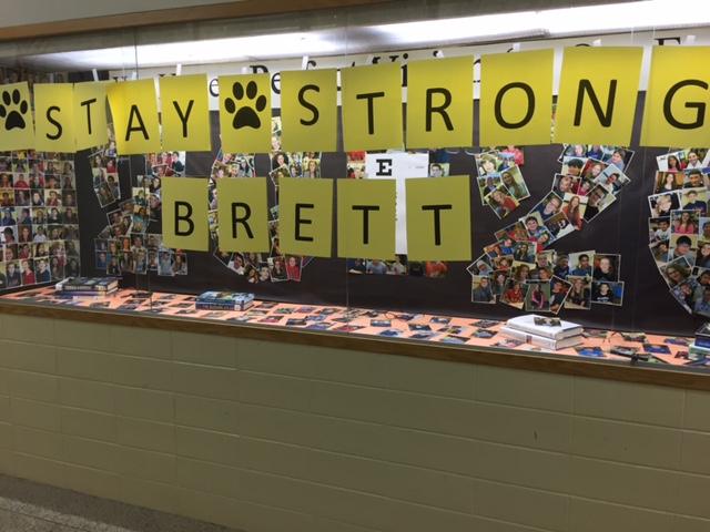LHS supported Brett by displaying STAY STRONG BRETT by the main gym entrance.