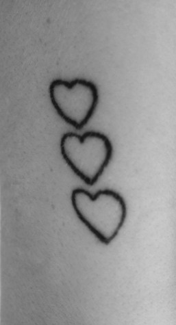heart tattoos (1)