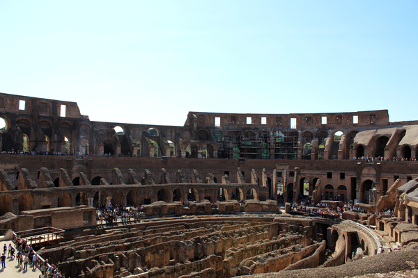 One of the last stops of the trip included the Colosseum and Roman Forum. While there, choir and Orchesis members took a walking tour to learn about the Roman Empire’s abandoned city. 