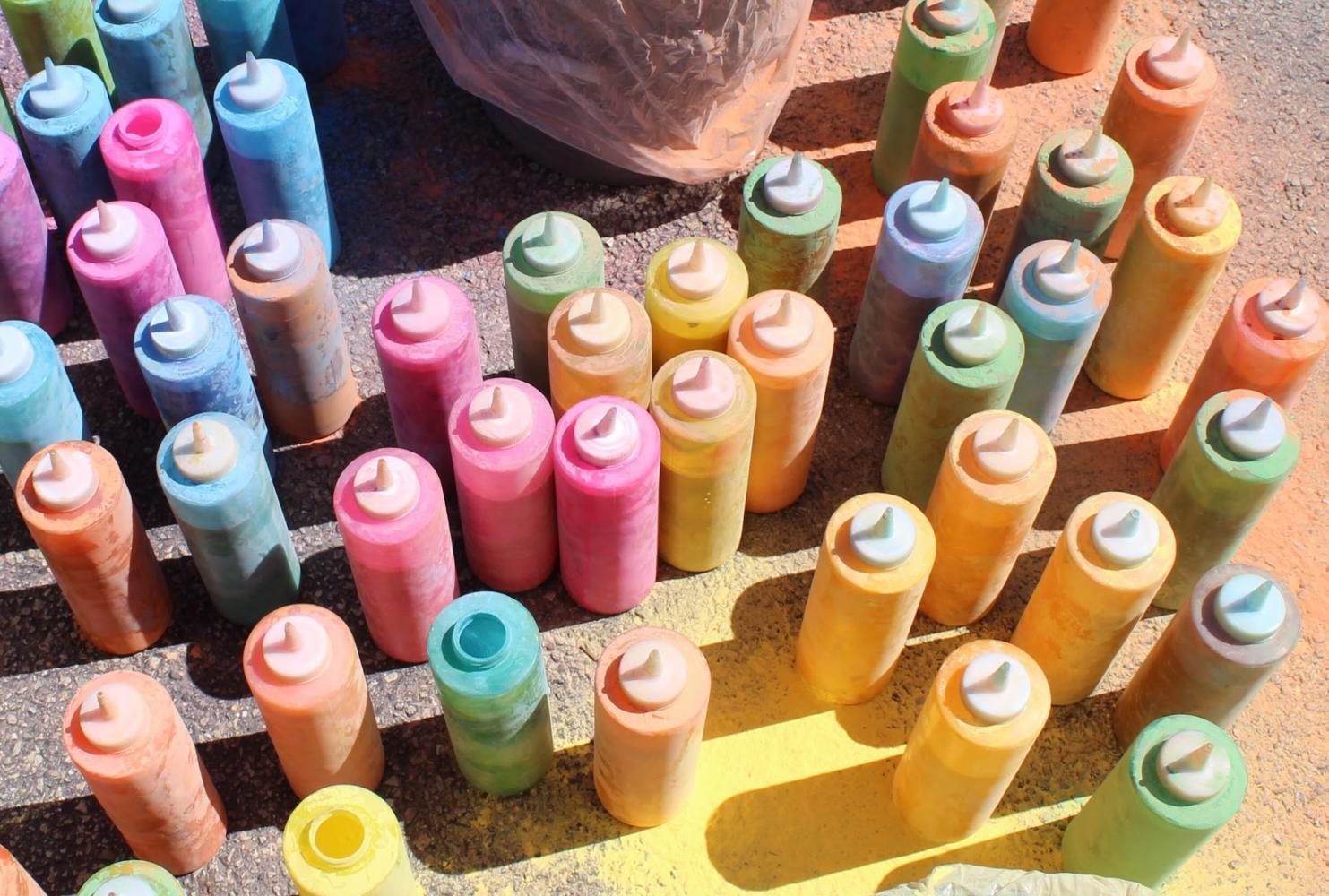 The colors used to spray runners were ordered online by Student Council. They are made out of corn starch and food dye. 