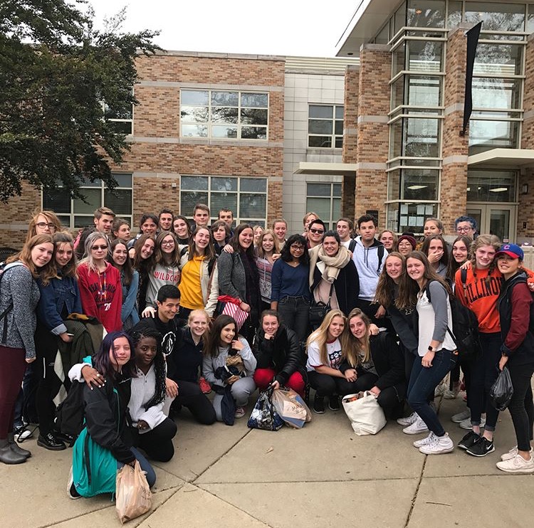 Libertyville students say goodbye to their French exchange students as they prepare to return home. 
