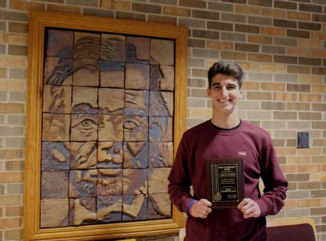 Thomas Pearson wins VFW’s Voice of Democracy award for Illinois