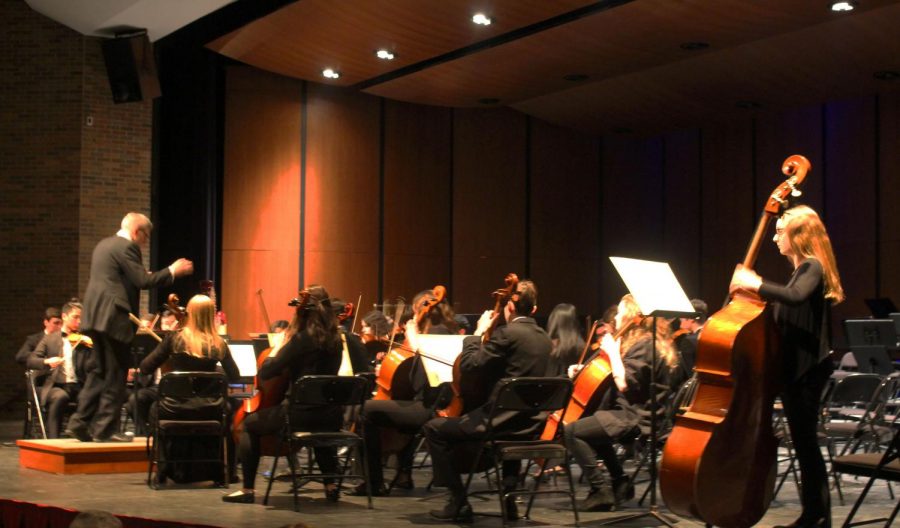 The String Project orchestra played “Take it All Back” by Judah and the Lion. The String Project Orchestra is an after-school club that plays popular, modern songs.