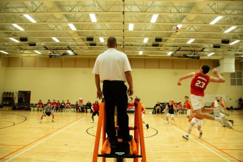 Libertyville Defeats Mundelein on Staff Appreciation Night