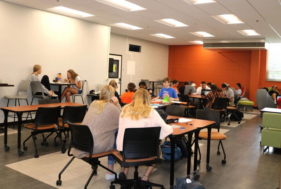 The new Drop-in Lab is also bigger and more accommodating to a larger number of students than the previous location. With a growing number of resource areas, more and more students are able to take advantage of these and potentially reduce the amount of work they have to do at home. 