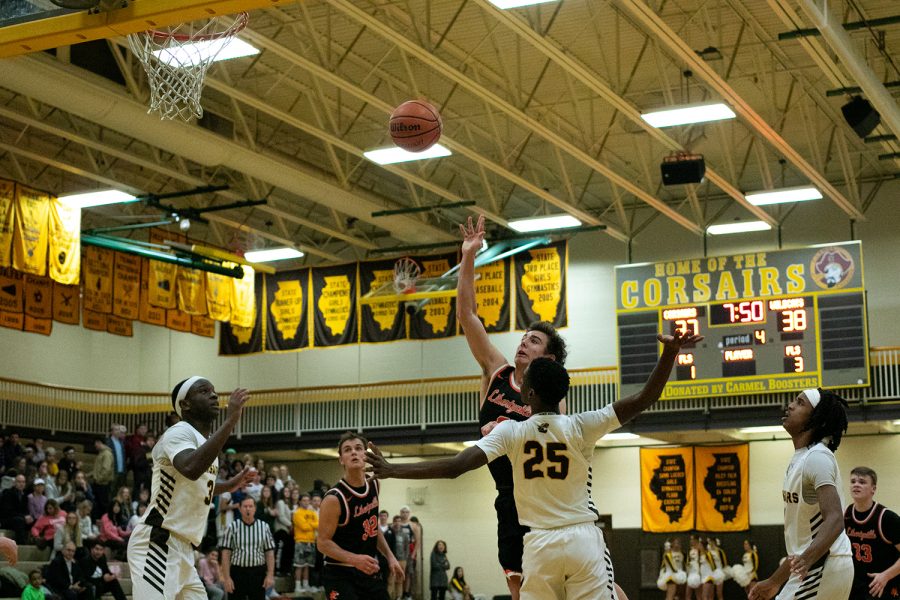 Wilterdink scores on a crucial shot to gain a lead of three points with the game coming down to the wire in the fourth quarter.