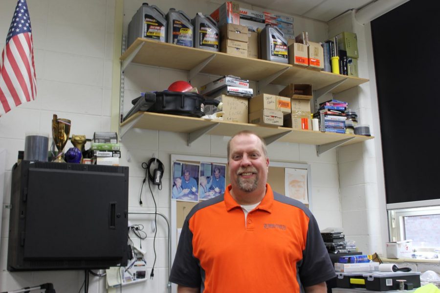 Mr. Thomson went to Bethel University originally to play basketball; he then switched to baseball and was a starting pitcher by his sophomore year.