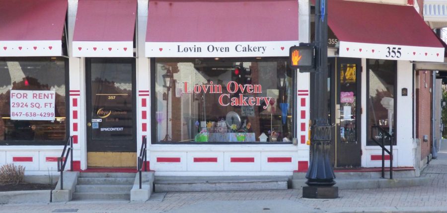 Lovin%E2%80%99+Oven+Cakery%2C+a+bakery+located+in+downtown+Libertyville%2C+will+be+closing+at+the+end+of+June+due+to+economic+factors.