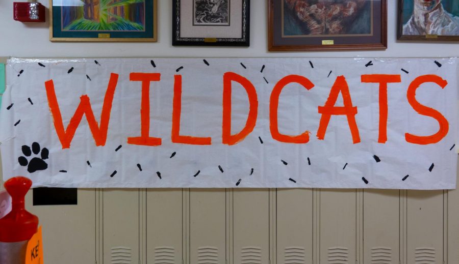 Spirited signs have been hung up across lockers throughout the school in hopes of giving students encouragement and positivity throughout their hybrid transition.