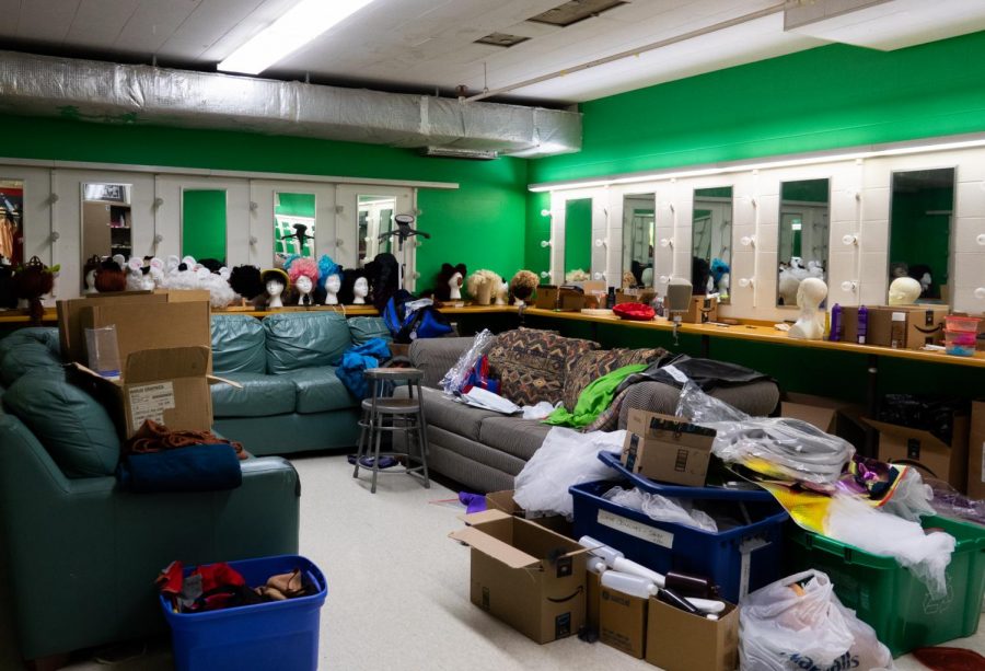 Next to the costume design room, the green room is where cast members finalize their hair, makeup and costumes before a show. Costume changes also sometimes take place here during shows, and it functions as a sort of common area for involved students.