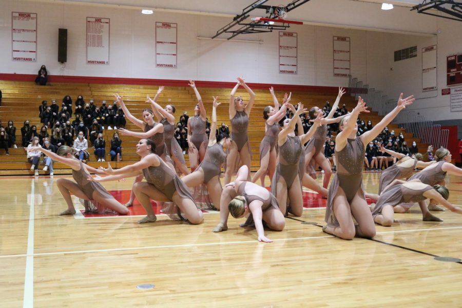 The Dance Team prepares for Sectionals after competing at Conference