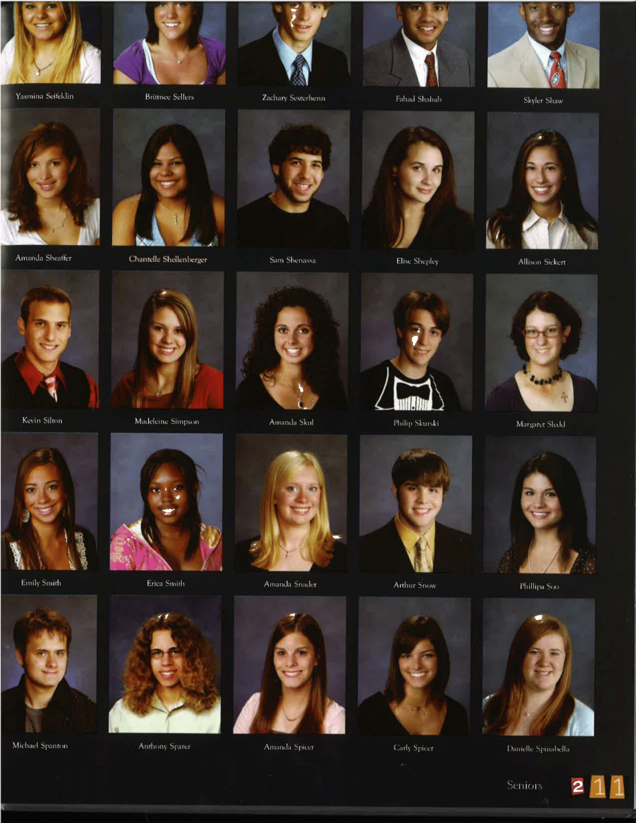 Say cheese! Phillipa “Pippa” Soo poses for her senior portrait in the school yearbook. (Photo credits to LHS Yearboook - 2008)