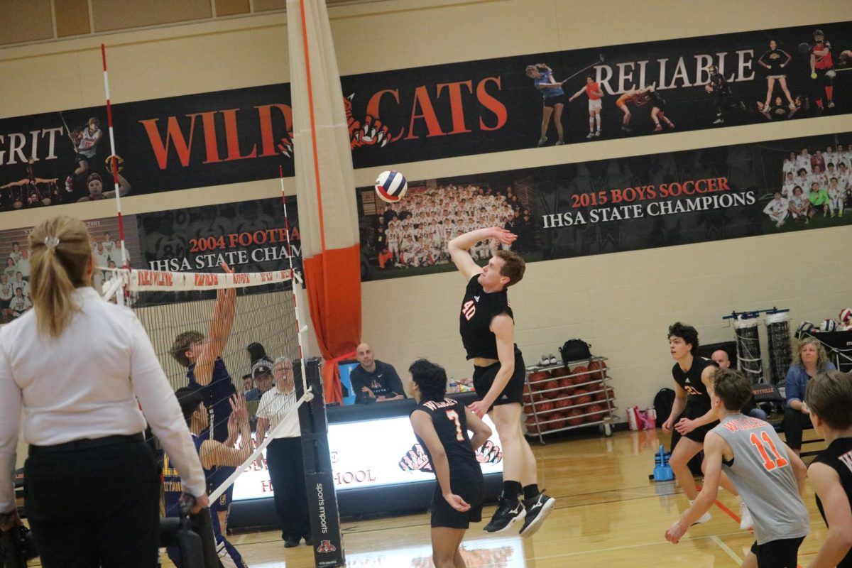 Boys volleyball fights hard against Glenbrook South Titans