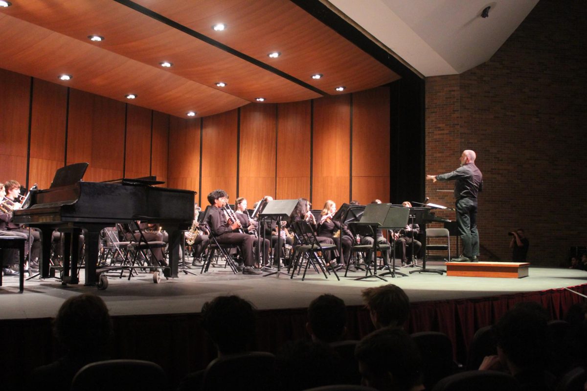 LHS Band and Orchestras Perform Final Concert of the Year
