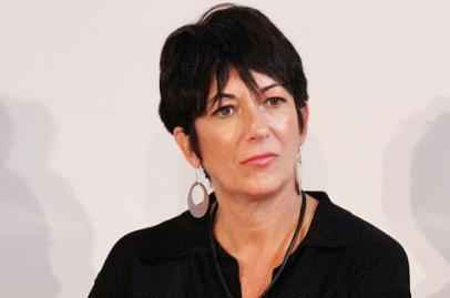 During her testimony about revealing further information about the potential accomplices to Jeffrey Epstein, Ghislaine Maxwell repeatedly invokes her Fifth Amendment right and refuses to answer any questions given to her by the committee. Maxwell’s legal team had repeated the request for her immunity in return for honesty about the Epstein case. (Photo Courtesy: Heute.at)
